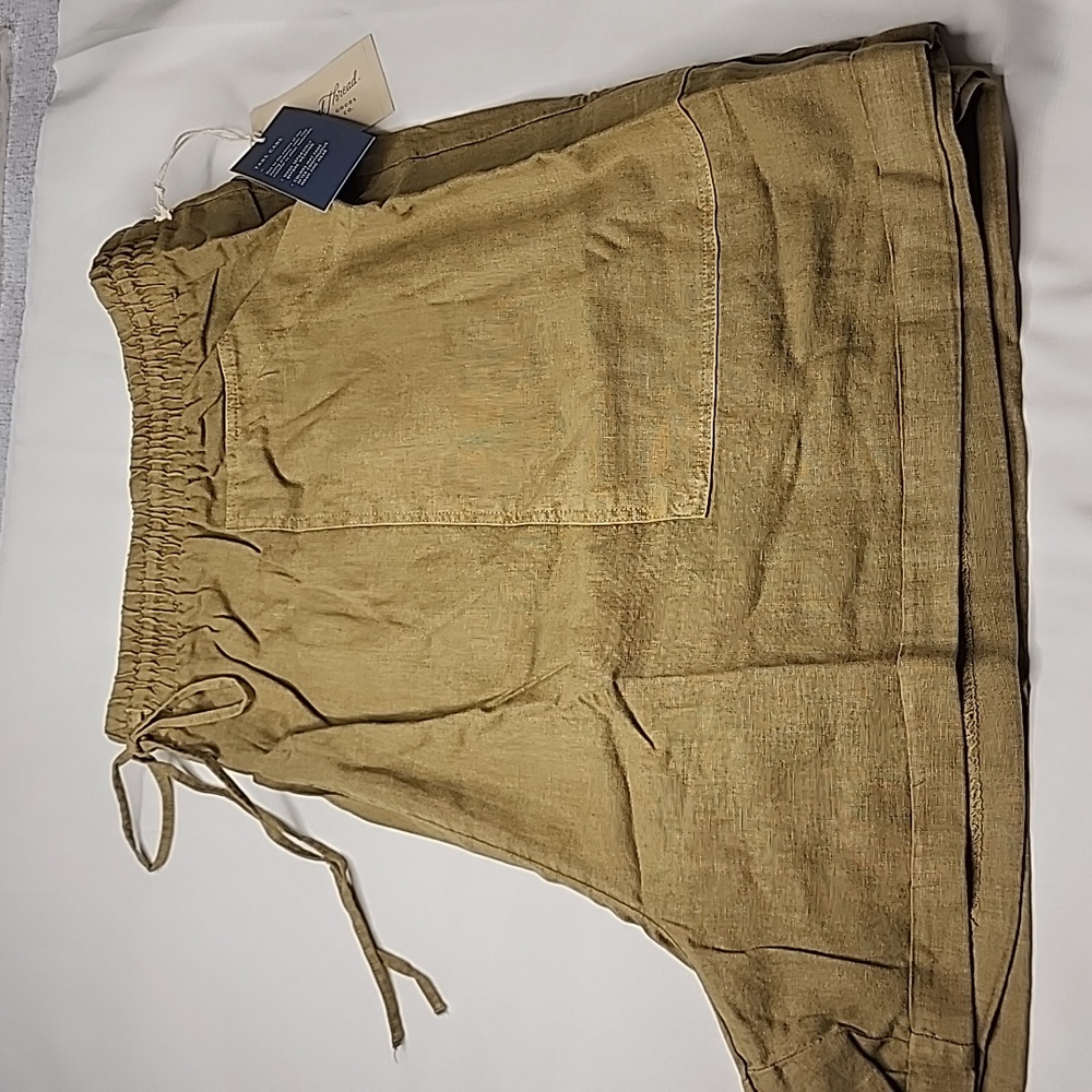Universal Thread Women's Shorts- Olive